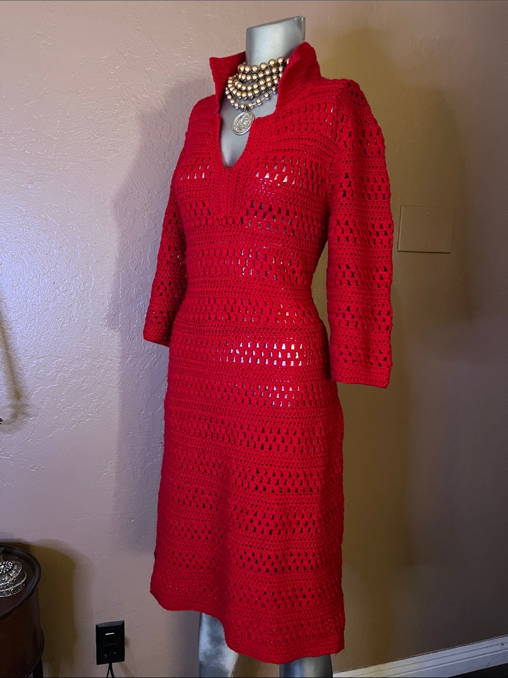 Red Crochet Knit V-Neck Women's Dress.  Sz M/L
